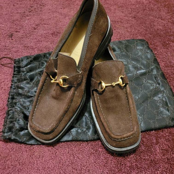 Suede Gucci shoes - Picture 2 of 4